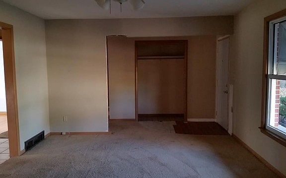 3rd image of 612 Woodland Dr