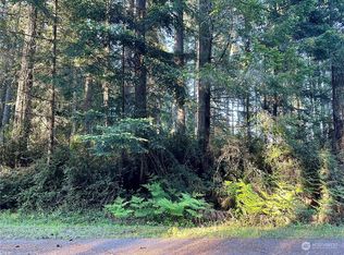 9505 110th Avenue Ct, Anderson Island, WA 98303