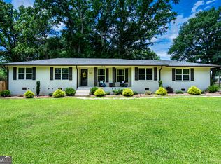 101 Crestwood Dr, Lagrange, GA 30241