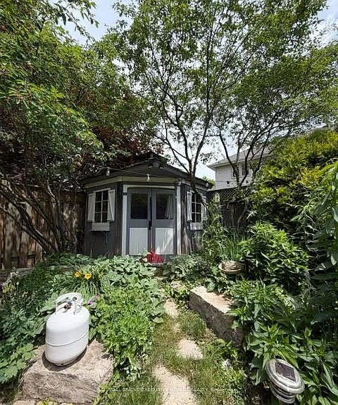 162 Boulding Ave — Photo 21