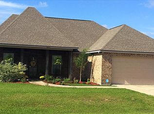 102 Buckleridge Rd, Carencro, LA 70520