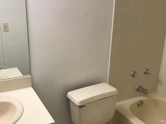 4th image of 15600 NW 7th Ave APT 107