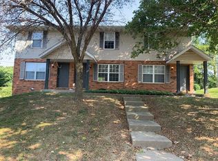 103 Rolling Oaks Dr, Collinsville, IL 62234