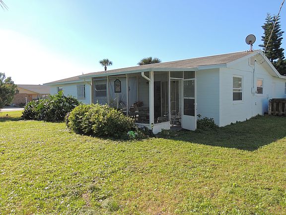 2nd image of 17 Surfside Dr