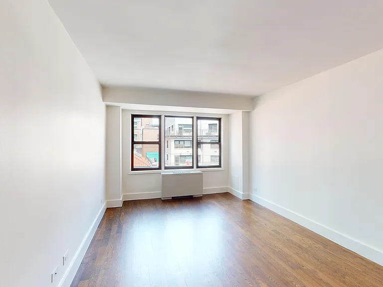 220 E 63rd St #12-D — Photo 7