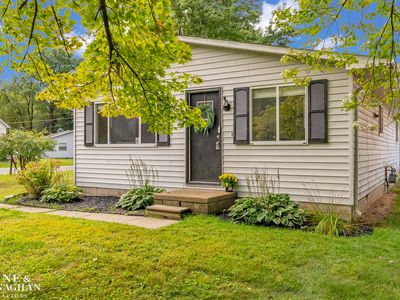 925 Golfview Ave, Algonac, MI, 48001