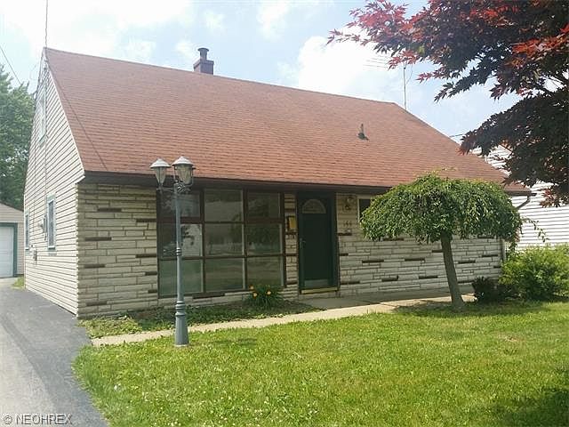 1st image of 166 N Beverly Ave