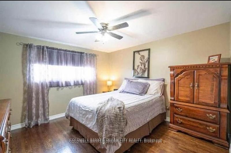 Brampton House for rent - 3 Bedrooms — photo 11