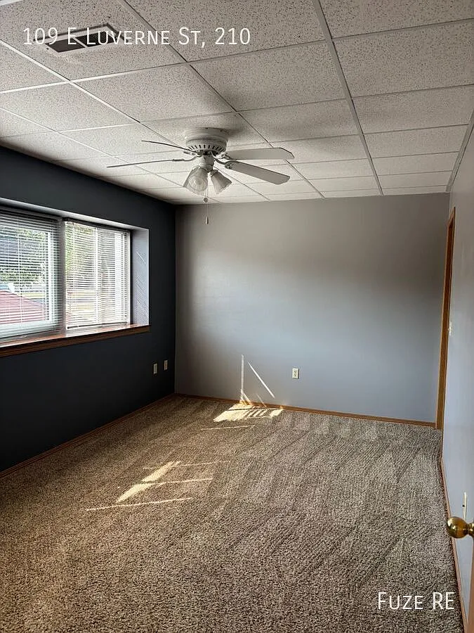 * $750 Off First Months Rent! * 1-Bedroom 1-Bathroom Apartment Available Now at City Centre Apart... — Photo 3