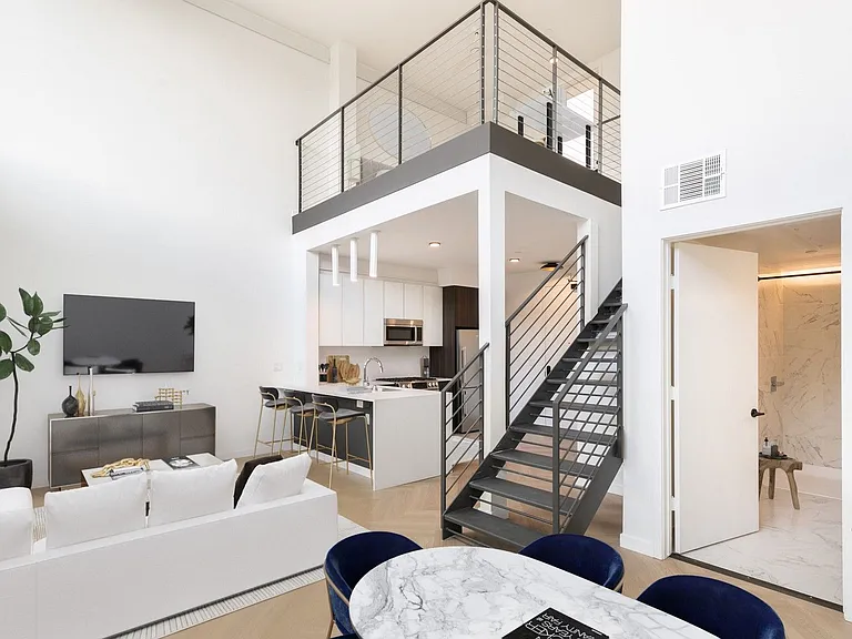 TALA Residences at Gillis House — Photo 15