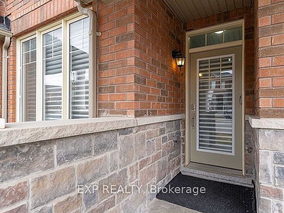 2nd image of 6 Frederick Pearson St