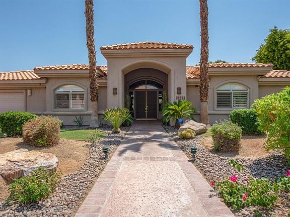 2nd image of 79385 Bermuda Dunes Dr
