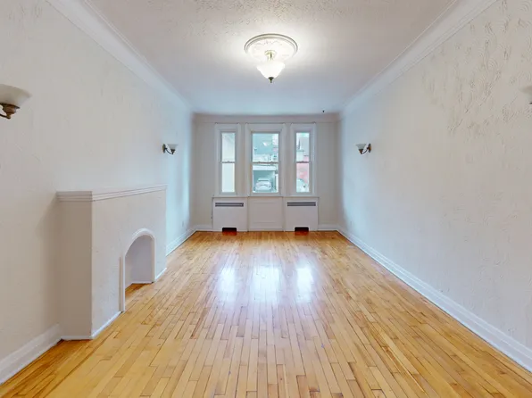 335 Metcalfe St #21, Ottawa, ON K2P 1S5