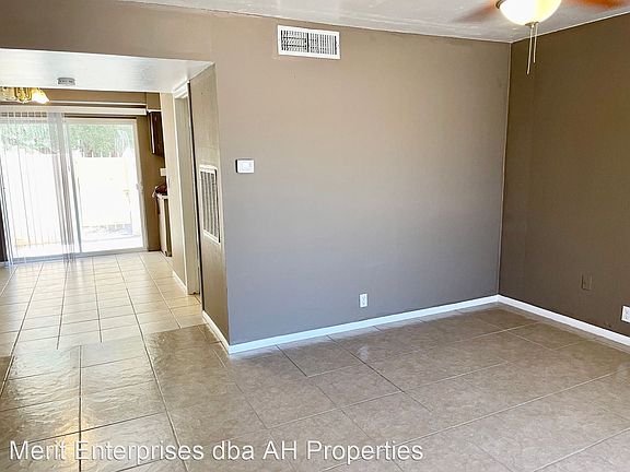 2nd image of 3520 W Dunlap Ave #110