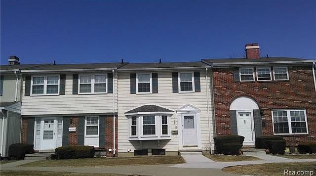 1st image of 19585 Mariner Ct