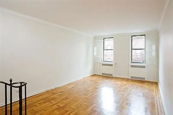 Rented by Douglas Elliman | media 16