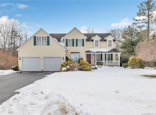 95 Cariati Blvd, Meriden, CT 06451