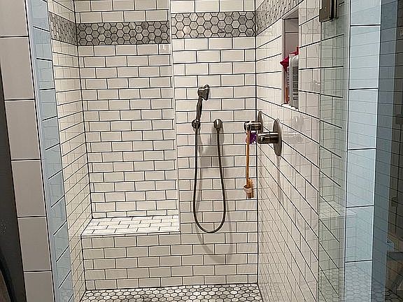 Master shower