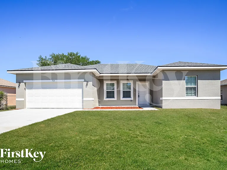 568 Hummingbird Ct — Photo 1
