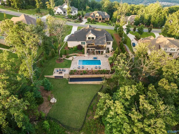 19 Watson Grand Way SE, Owens Cross Roads, AL 35763