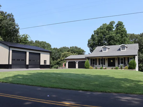 2984 Lakeview Church Rd, Benton, KY 42025