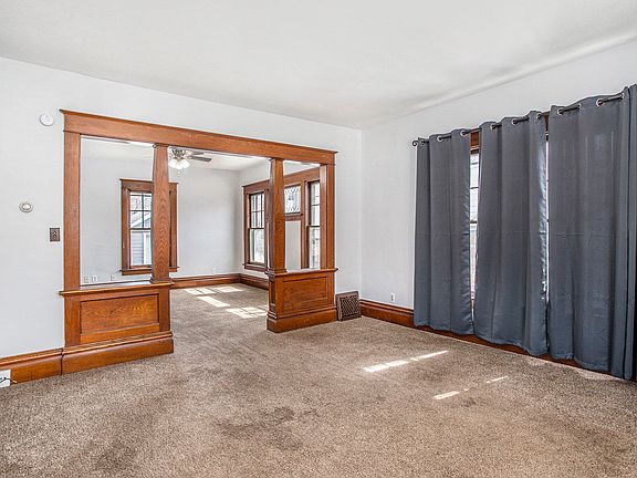 4th image of 65 Highland Ave