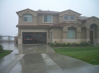 9949 Meadowood Dr, Rancho Cucamonga, CA 91737