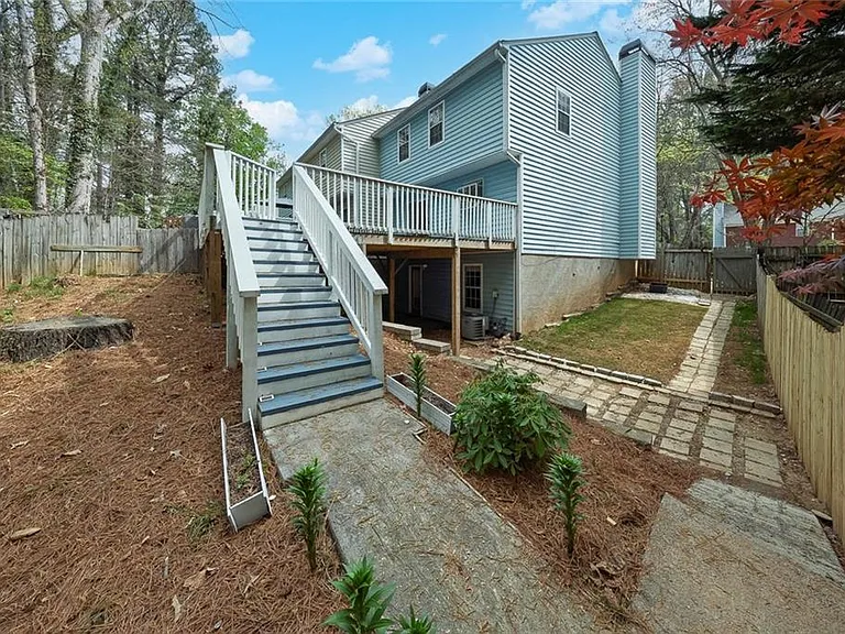635 Anderson Walk — Photo 35