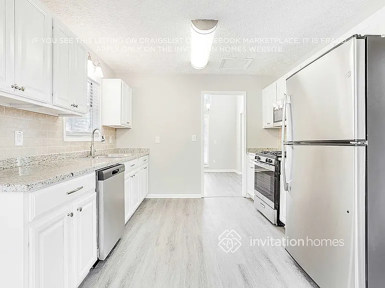 1327 Shadowood Trl — Photo 11