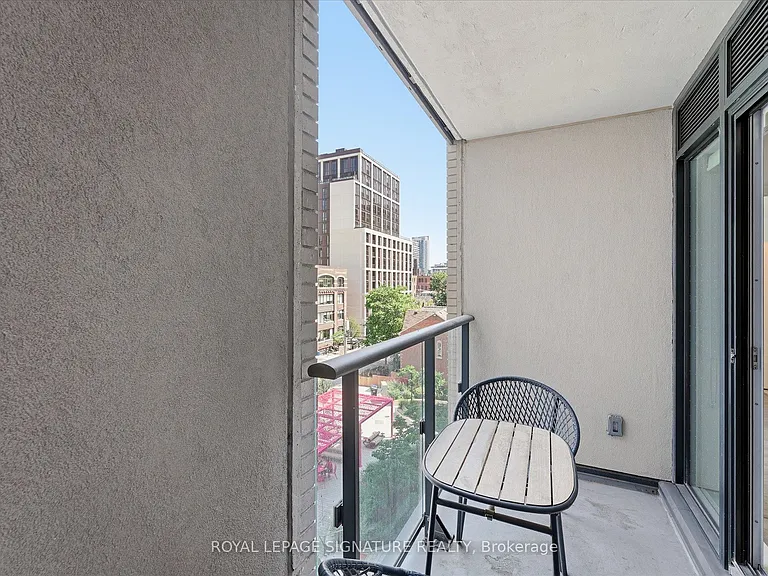 543 Richmond St W #415 — Photo 23