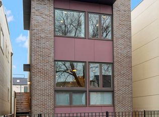 2121 N Point St, Chicago, IL 60647