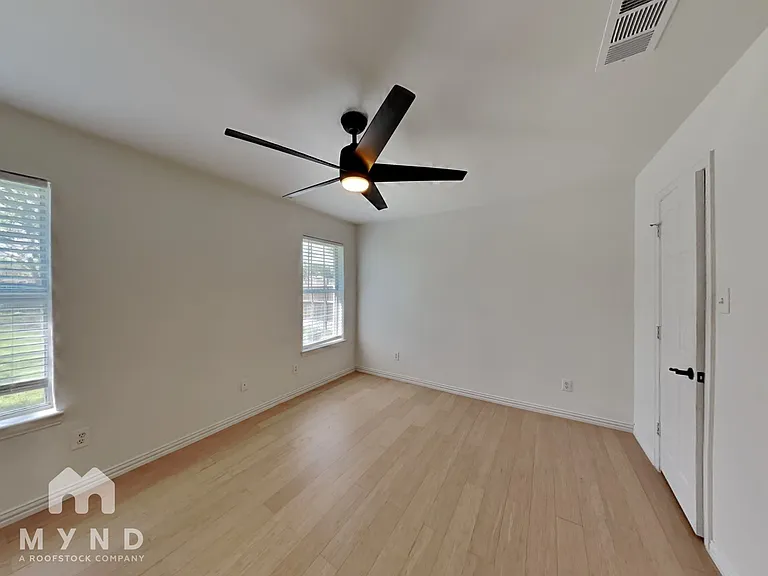 1503 Pearson Ave — Photo 14