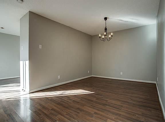5th image of 12211 Center Court Dr
