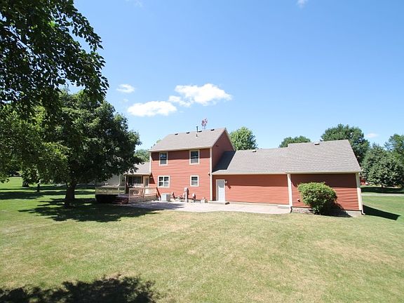 2nd image of 2230 Clare Ct