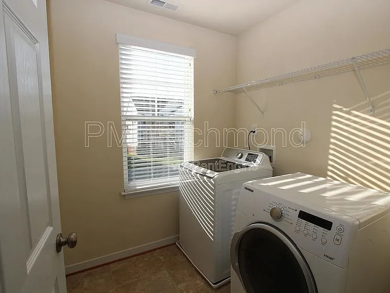 637 Abbey Village Cir — Photo 19