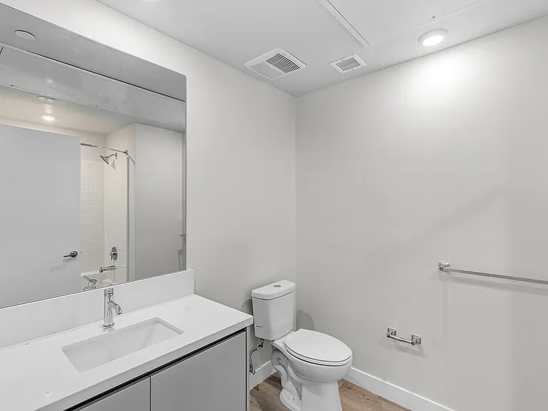 825 Coronado-Building — Photo 29
