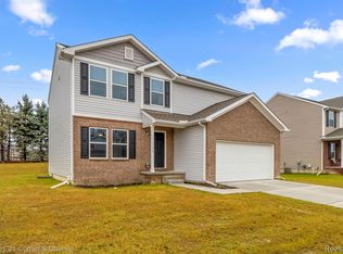 1194 Fieldstone Dr, Pontiac, MI 48342