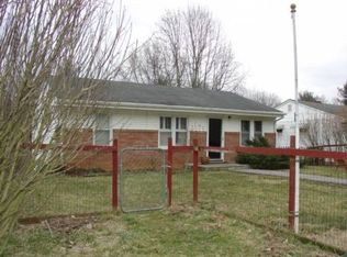 472 Summers St, Abingdon, VA 24210