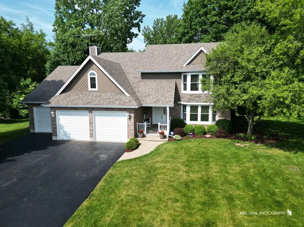 39522 N Harmony Ct, Wadsworth, IL 60083