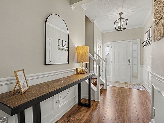 2nd image of 300 Timber Gate Ct