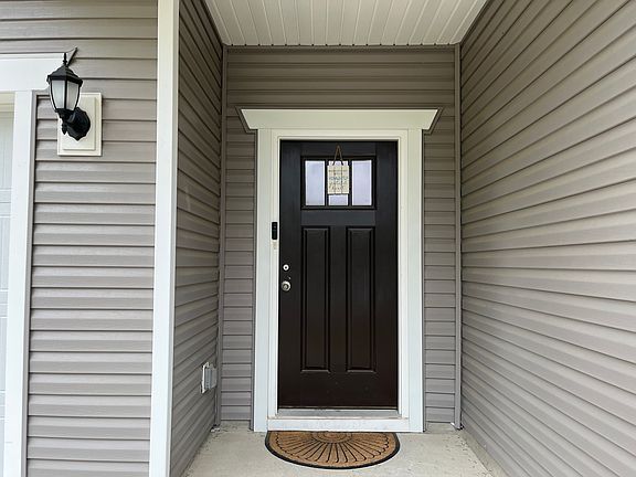 4th image of 342 Summer Ranch Dr