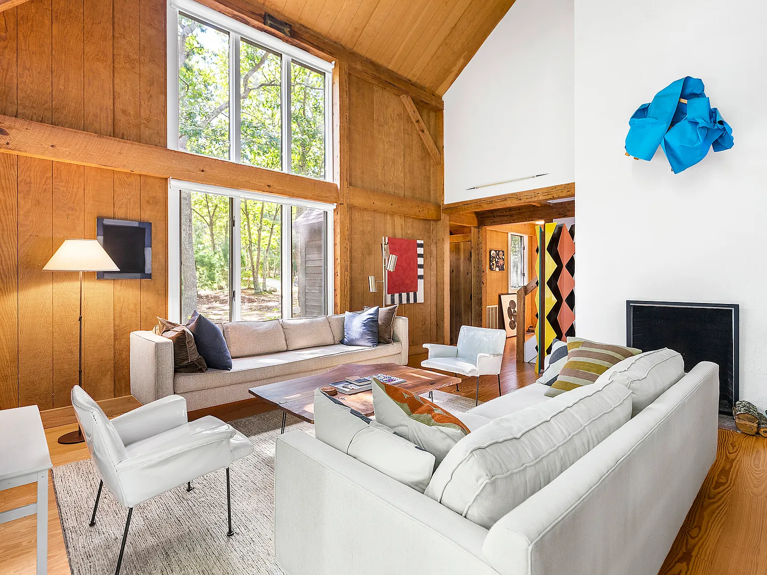 East Hampton Home - Modern Home — Photo 2