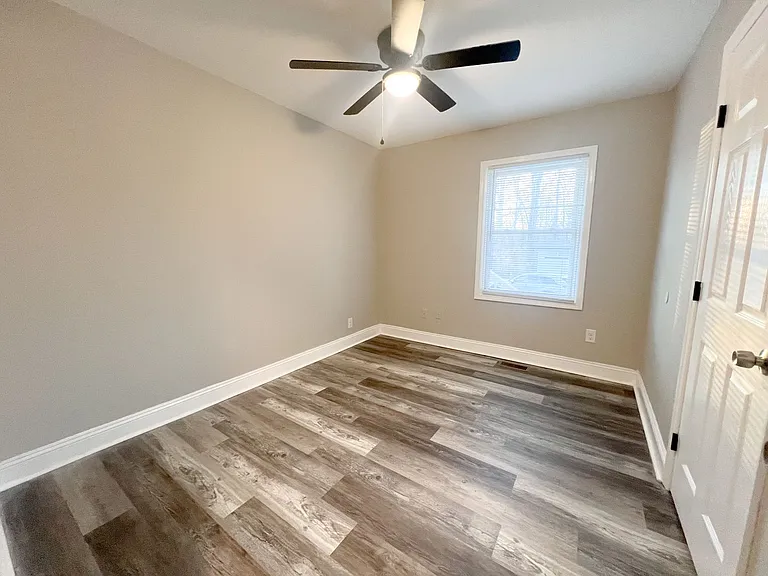 103 Wilson Ct — Photo 12