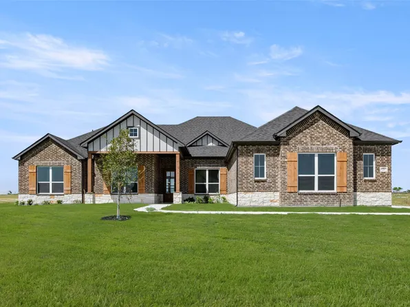 270 Maci Dr, Waxahachie, TX 75167