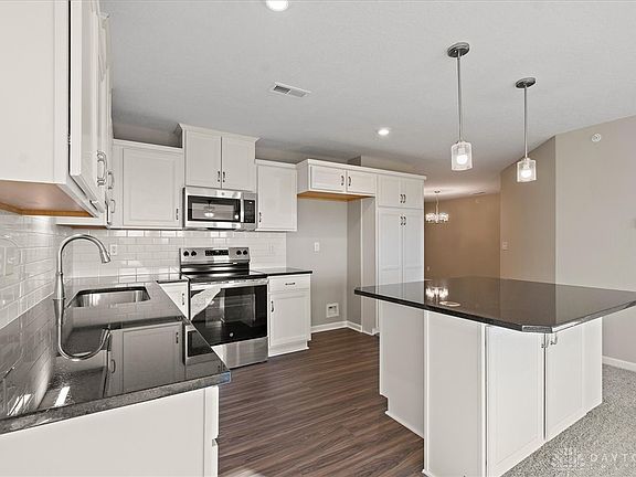 3rd image of 421 Bethpage Way #7-102