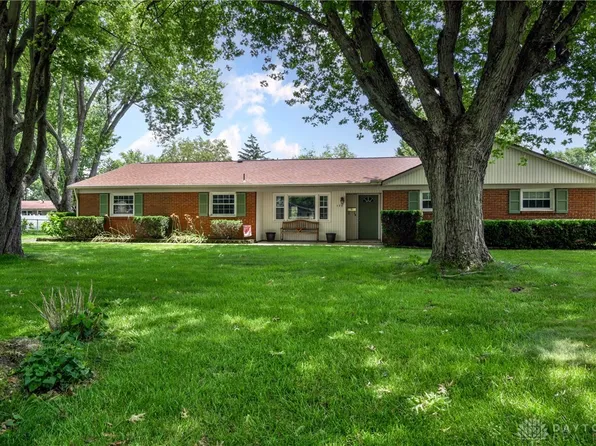 174 Tuxworth Rd, Dayton, OH 45458