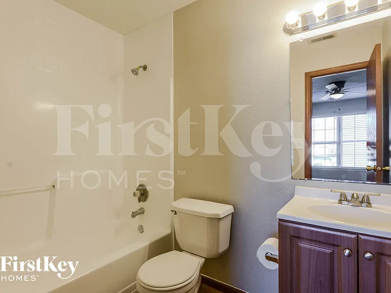 5355 Milhouse Rd — Photo 11