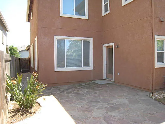 1114 Villaggio Cir — Photo 21