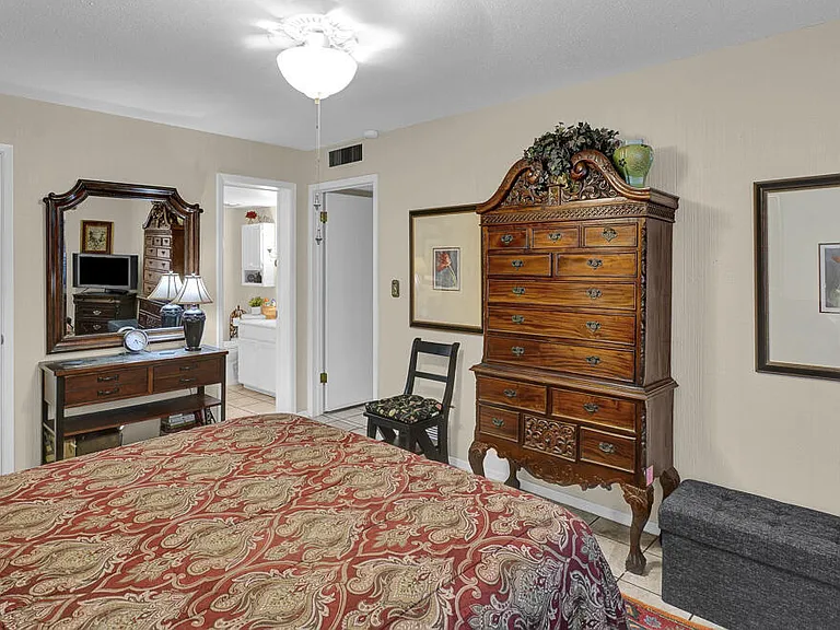 252 Shadow Mountain Dr #F1 — Photo 30