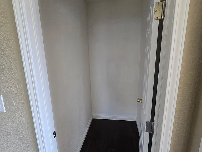 228 Prospect Ave — Photo 12